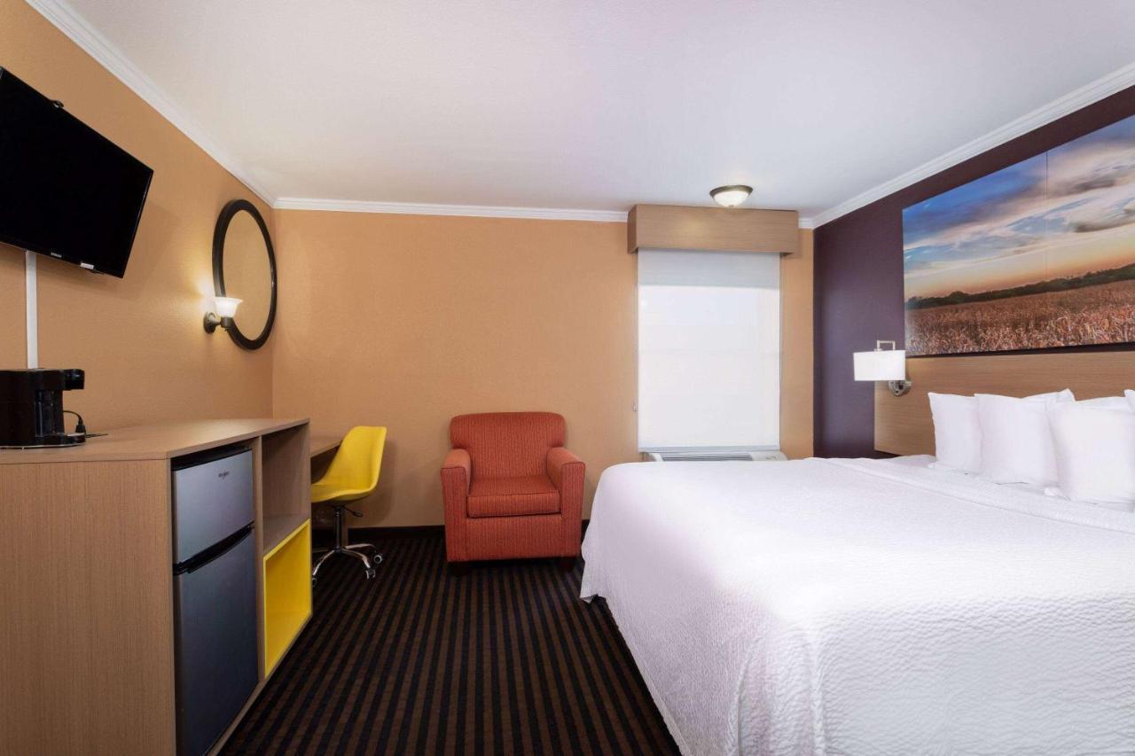 Days Inn By Wyndham Anderson In Extérieur photo