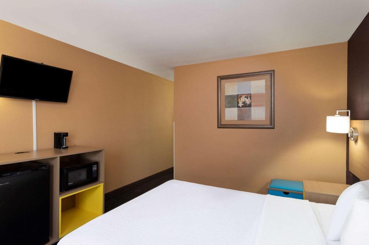 Days Inn By Wyndham Anderson In Extérieur photo